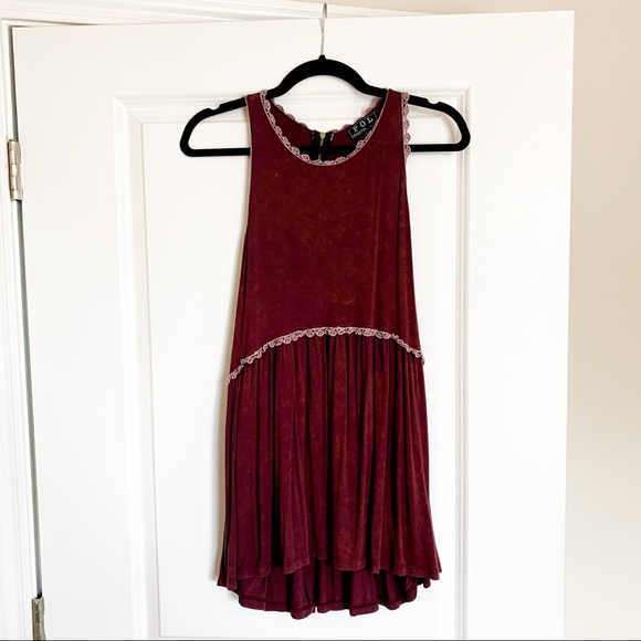 POL Tops - Maroon Distressed Tank